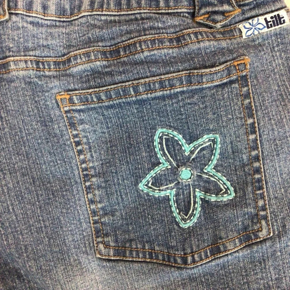 TILT Stretch Medium Wash Blue Denim Capris - Size 7 - Picture 11 of 12